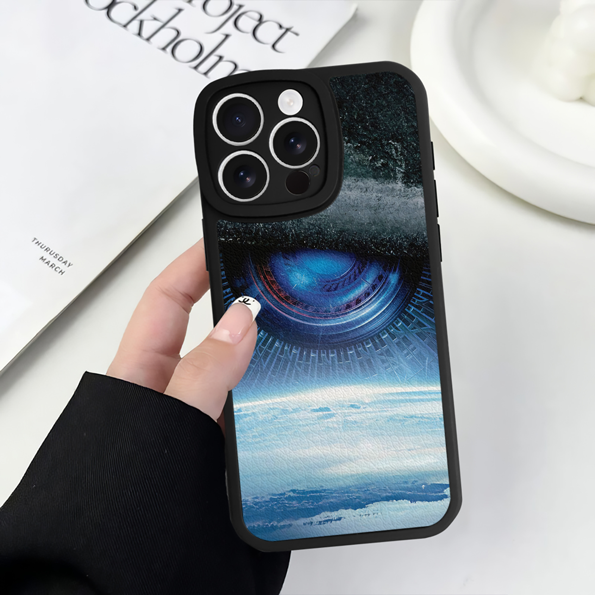 （画像用） Transformers トランスフォーマー 【iPhone 16シリーズ対応】シリコンスマホケース（レザー調） 材質：シリコン